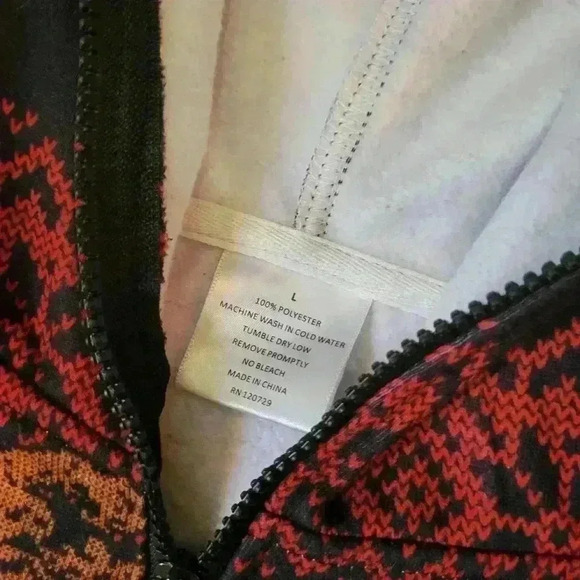 Fireball Whiskey Holiday One Piece Zip-Up Pajamas Size Large - Picture 4 of 10